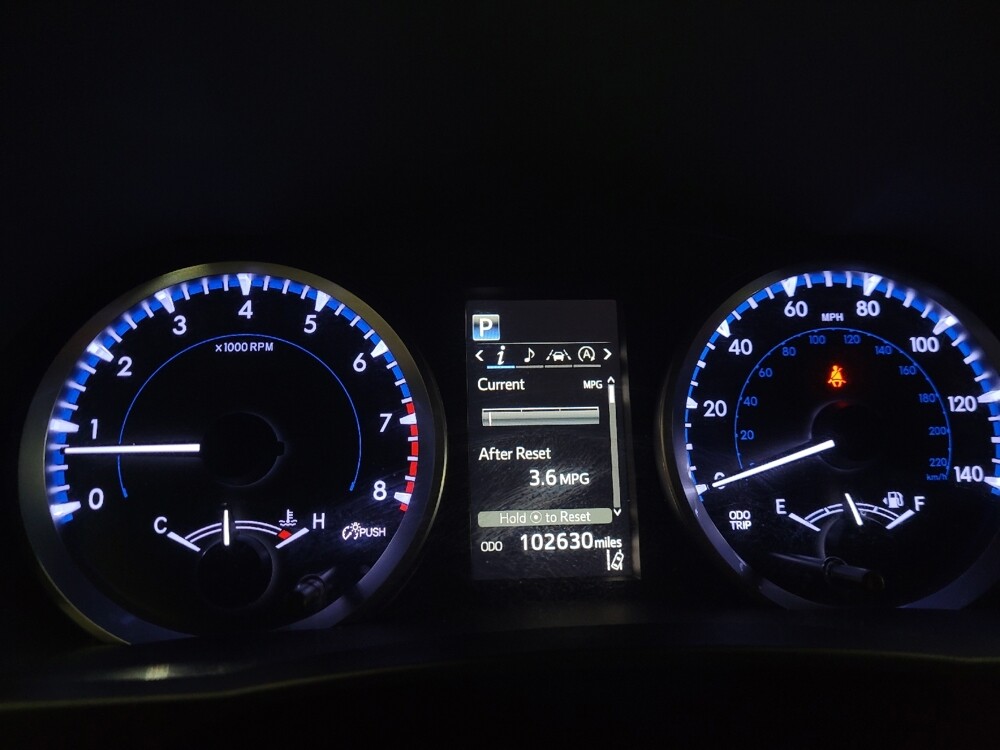 2018 Toyota Highlander in New Castle, DE 19720 - 18106893 23