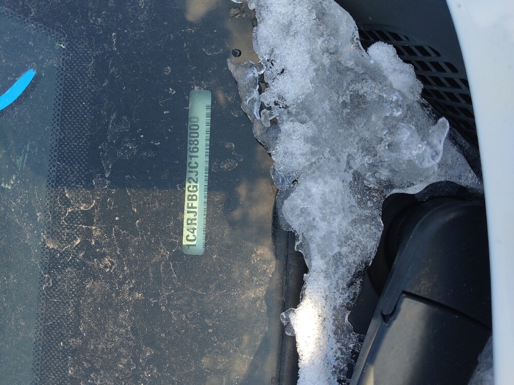 2018 Jeep Grand Cherokee in Pittsburgh, PA 15236 - 18106902 33