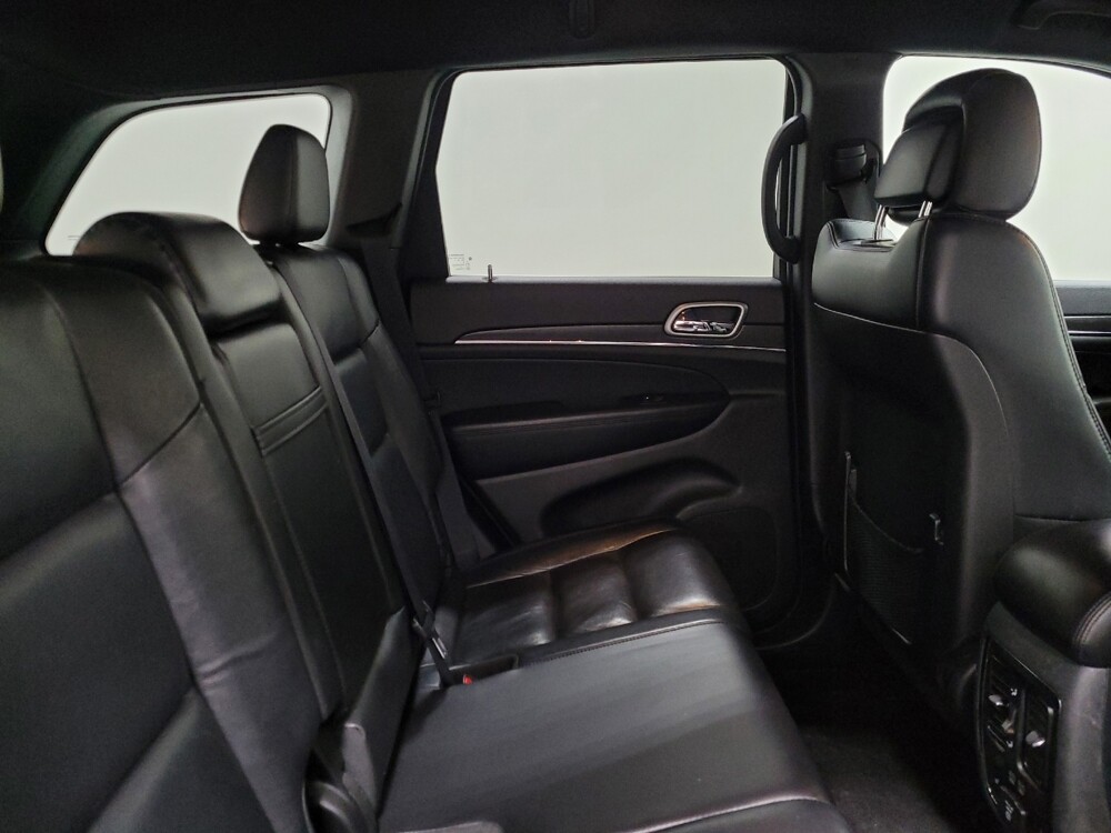 2018 Jeep Grand Cherokee in Pittsburgh, PA 15236 - 18106902 19
