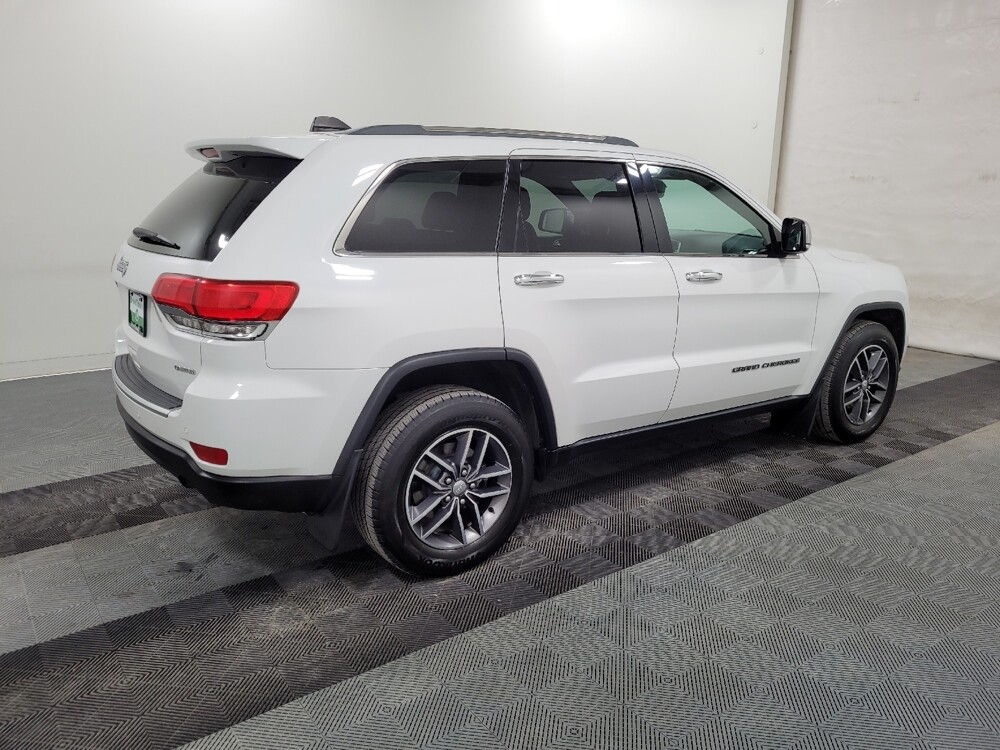2018 Jeep Grand Cherokee in Pittsburgh, PA 15236 - 18106902 10
