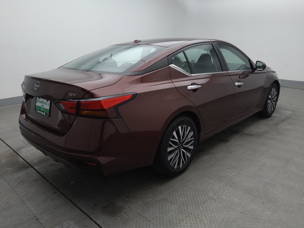 2023 Nissan Altima in Gladstone, MO 64118 - 18106906 10