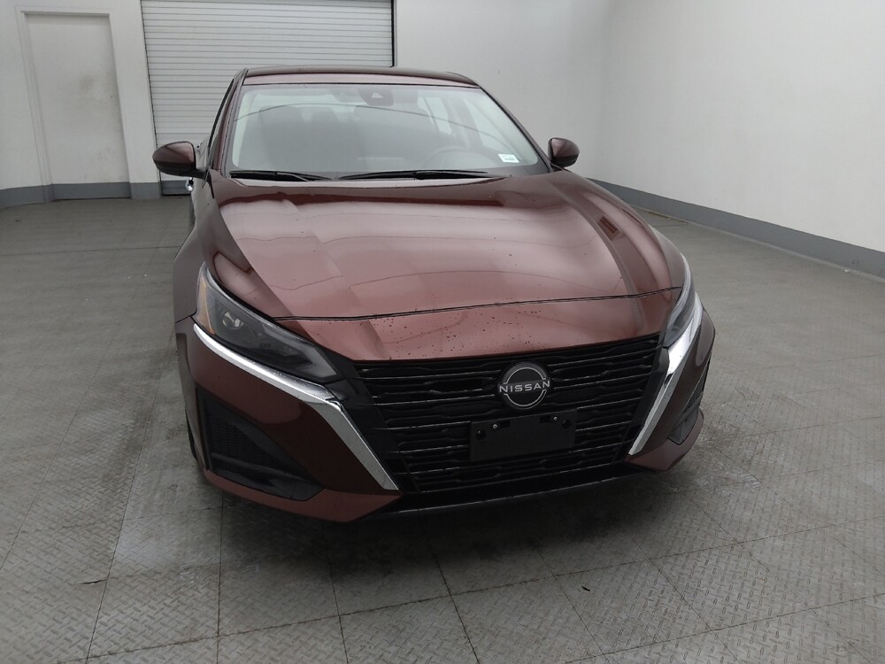 2023 Nissan Altima in Gladstone, MO 64118 - 18106906 14