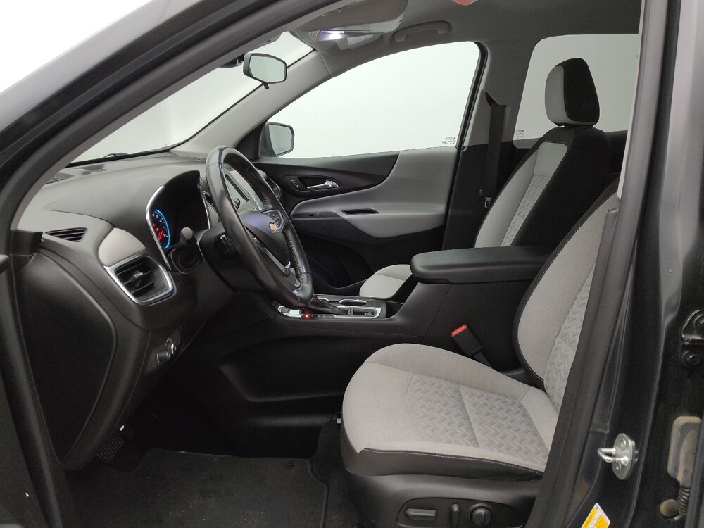 2022 Chevrolet Equinox in St. Louis, MO 63136 - 18106911 17