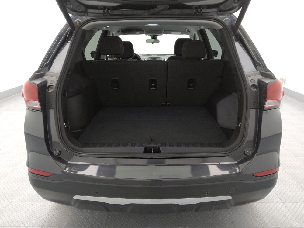 2022 Chevrolet Equinox in St. Louis, MO 63136 - 18106911 29