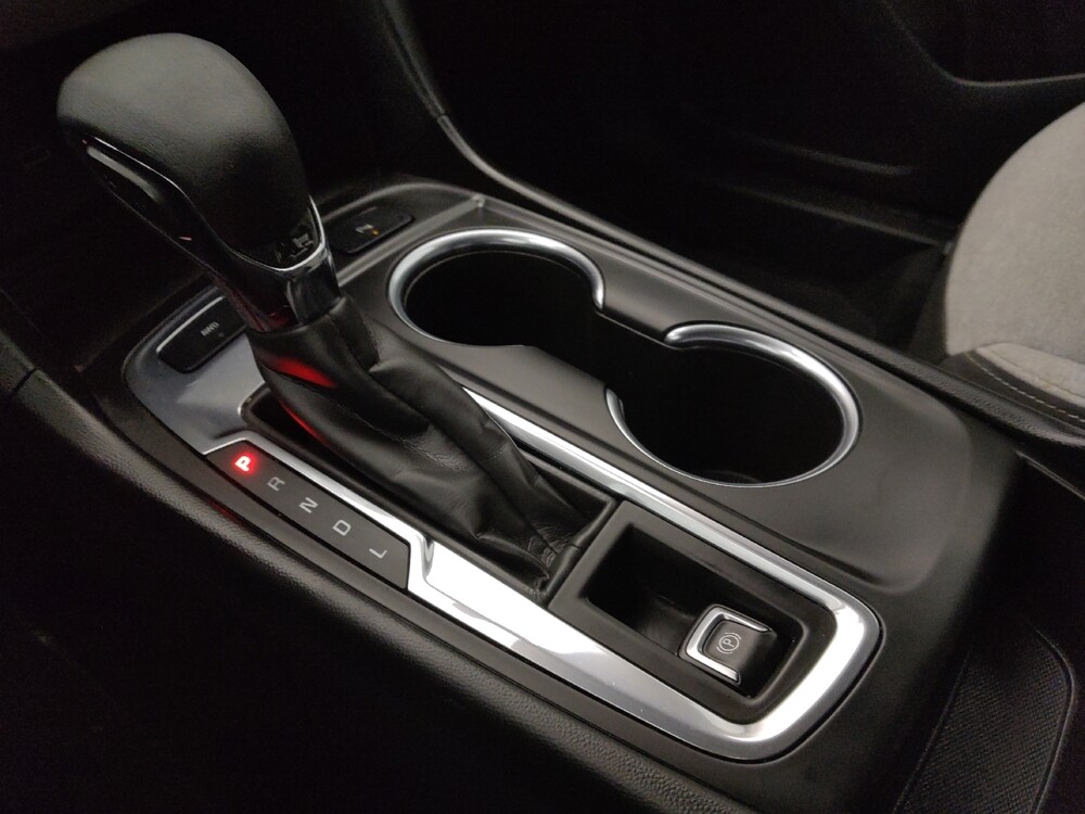 2022 Chevrolet Equinox in St. Louis, MO 63136 - 18106911 26