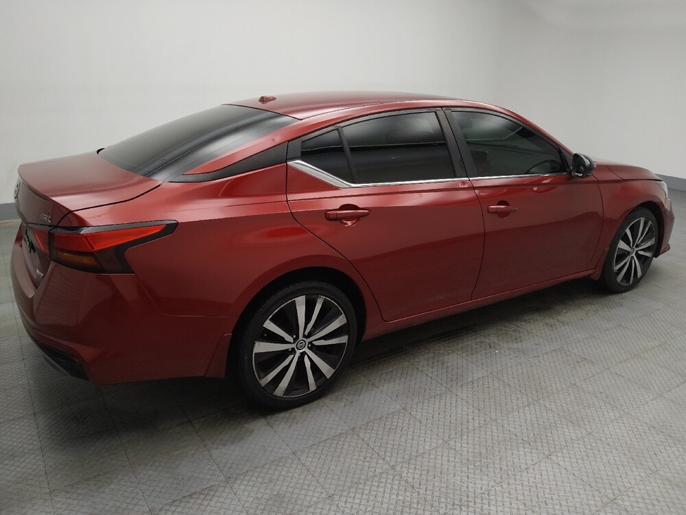 2020 Nissan Altima in Lombard, IL 60148 - 18106915 10