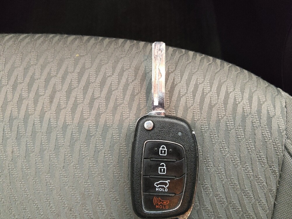 2018 Hyundai Santa Fe in Lombard, IL 60148 - 18106916 32