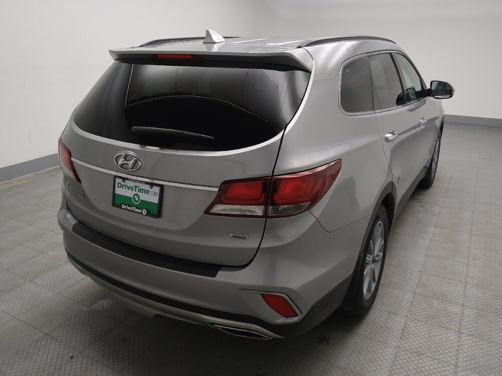 2018 Hyundai Santa Fe in Lombard, IL 60148 - 18106916 9