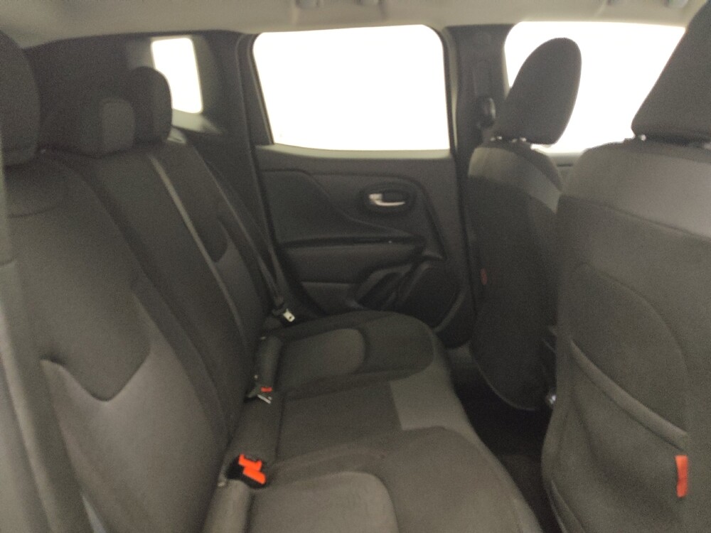 2023 Jeep Renegade in Lombard, IL 60148 - 18106917 19