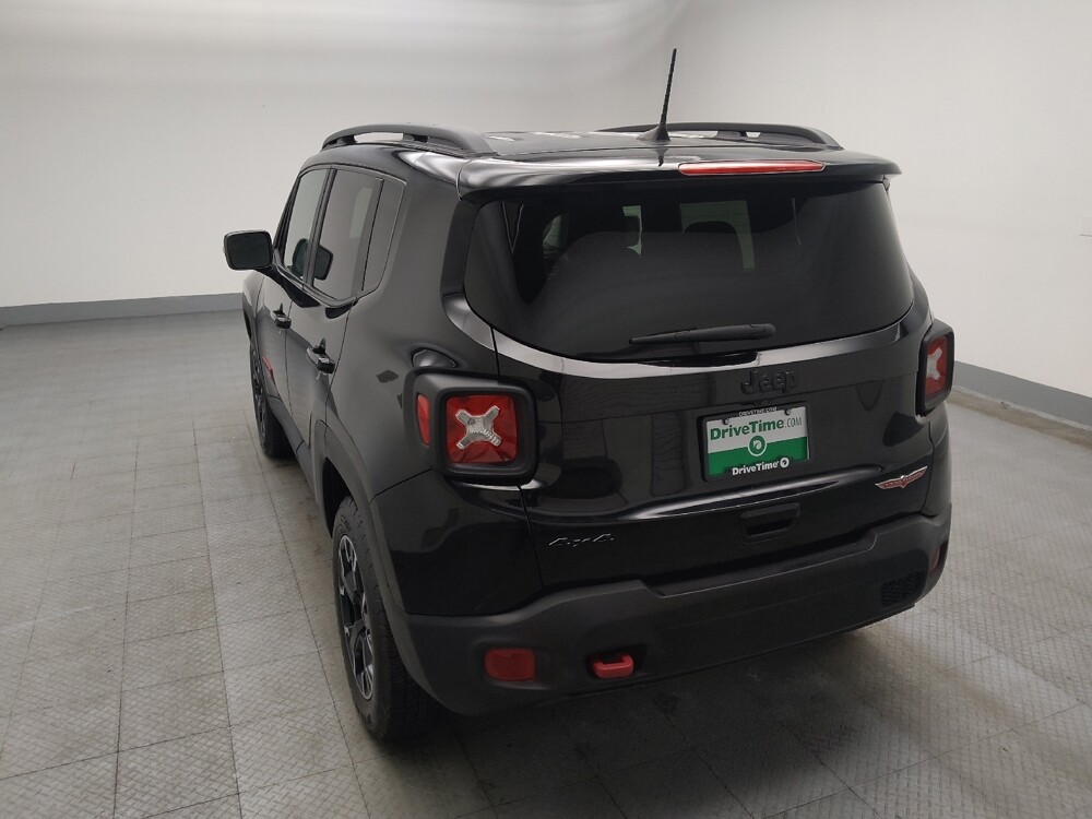 2023 Jeep Renegade in Lombard, IL 60148 - 18106917 5