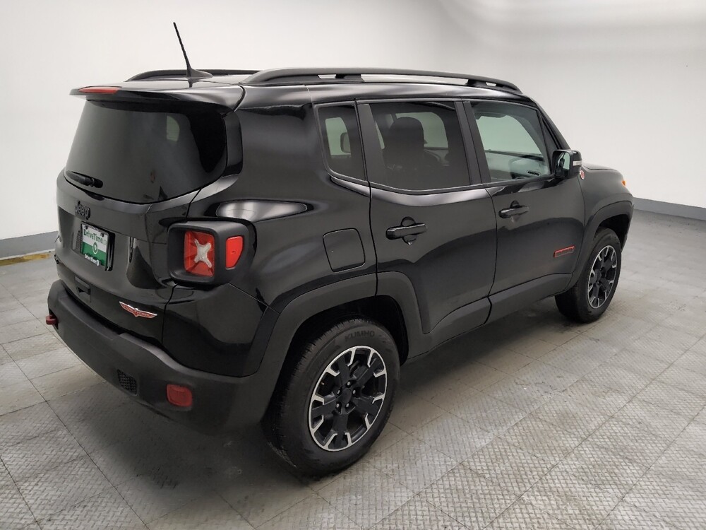2023 Jeep Renegade in Lombard, IL 60148 - 18106917 10