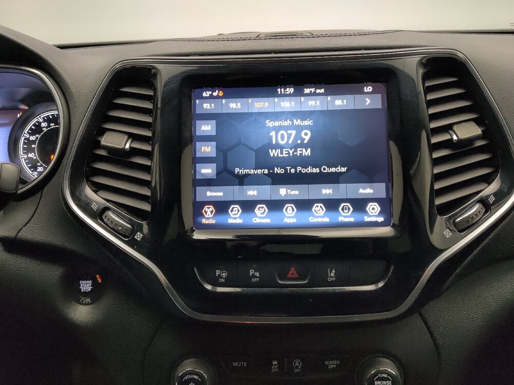 2021 Jeep Cherokee in Des Moines, IA 50310 - 18106919 25