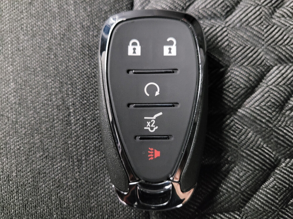 2023 Chevrolet Equinox in St. Louis, MO 63136 - 18106927 32