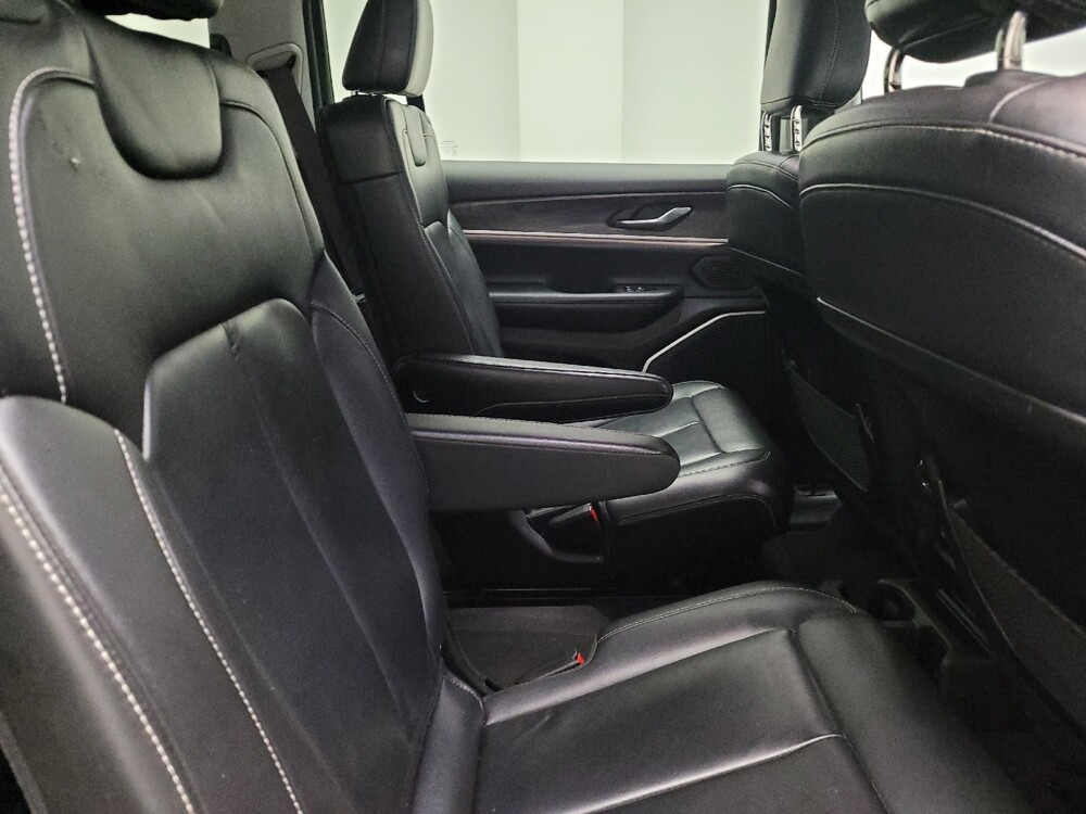 2021 Jeep Grand Cherokee L in Taylor, MI 48180 - 18106930 19