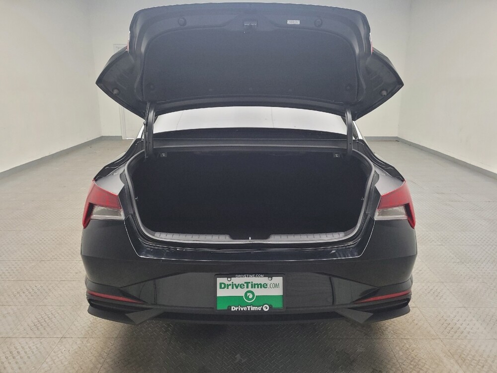 2023 Hyundai Elantra in Taylor, MI 48180 - 18106933 29