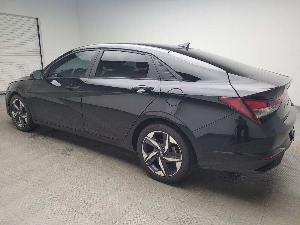 2023 Hyundai Elantra in Taylor, MI 48180 - 18106933 3