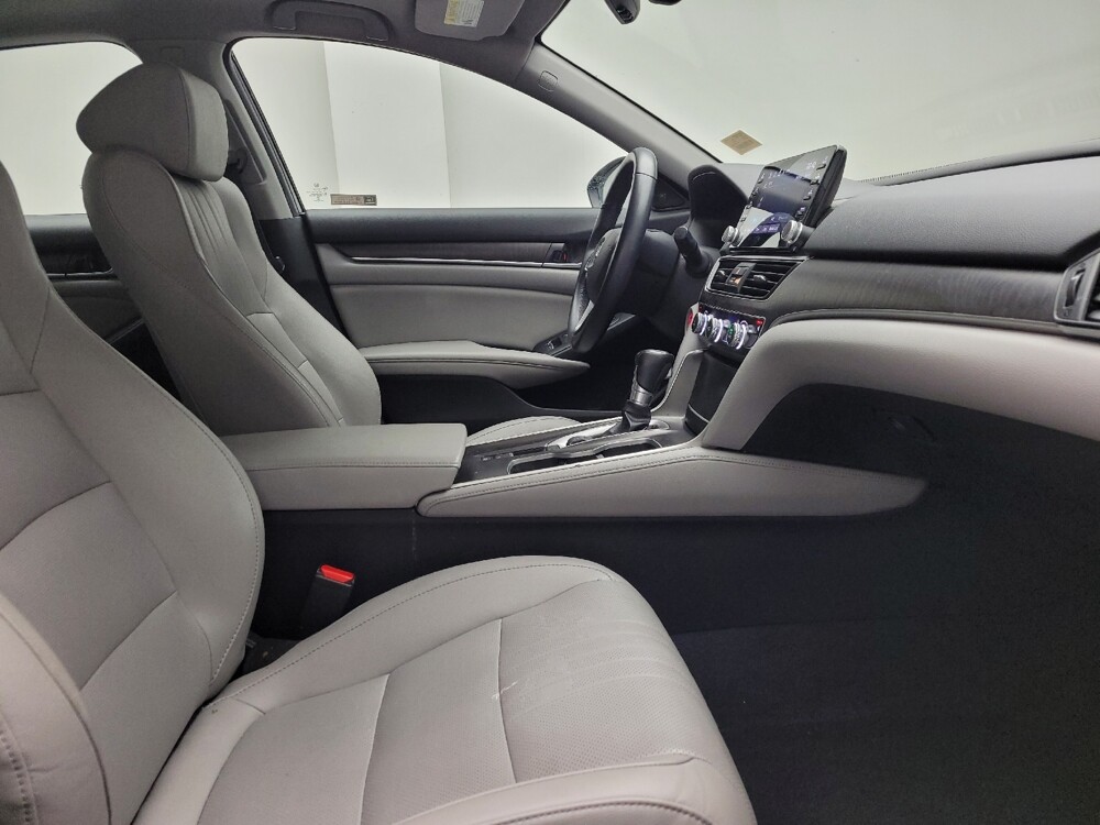 2019 Honda Accord in Taylor, MI 48180 - 18106936 21