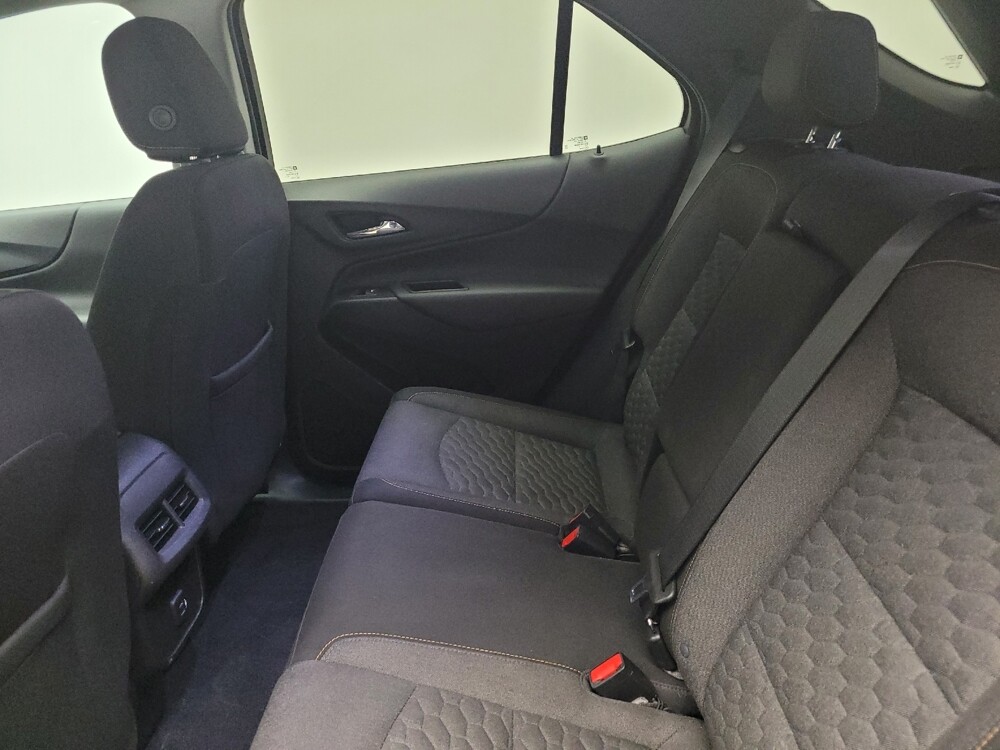 2021 Chevrolet Equinox in Taylor, MI 48180 - 18106937 18