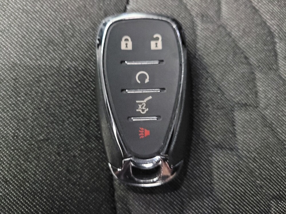 2021 Chevrolet Equinox in Taylor, MI 48180 - 18106937 32