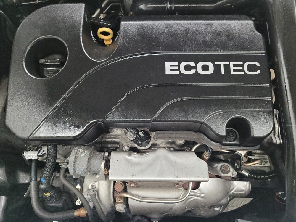 2021 Chevrolet Equinox in Taylor, MI 48180 - 18106937 30