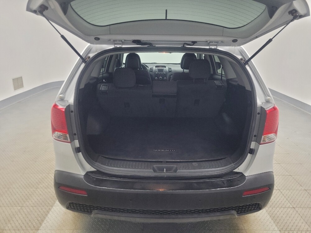 2013 Kia Sorento in Indianapolis, IN 46222 - 18106941 29