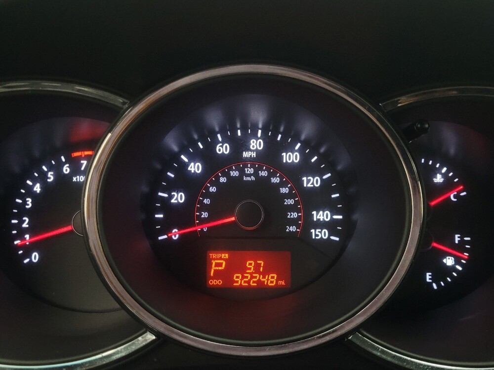 2013 Kia Sorento in Indianapolis, IN 46222 - 18106941 23