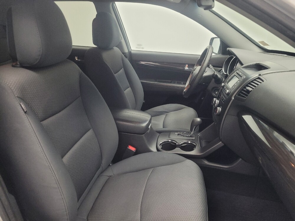 2013 Kia Sorento in Indianapolis, IN 46222 - 18106941 21