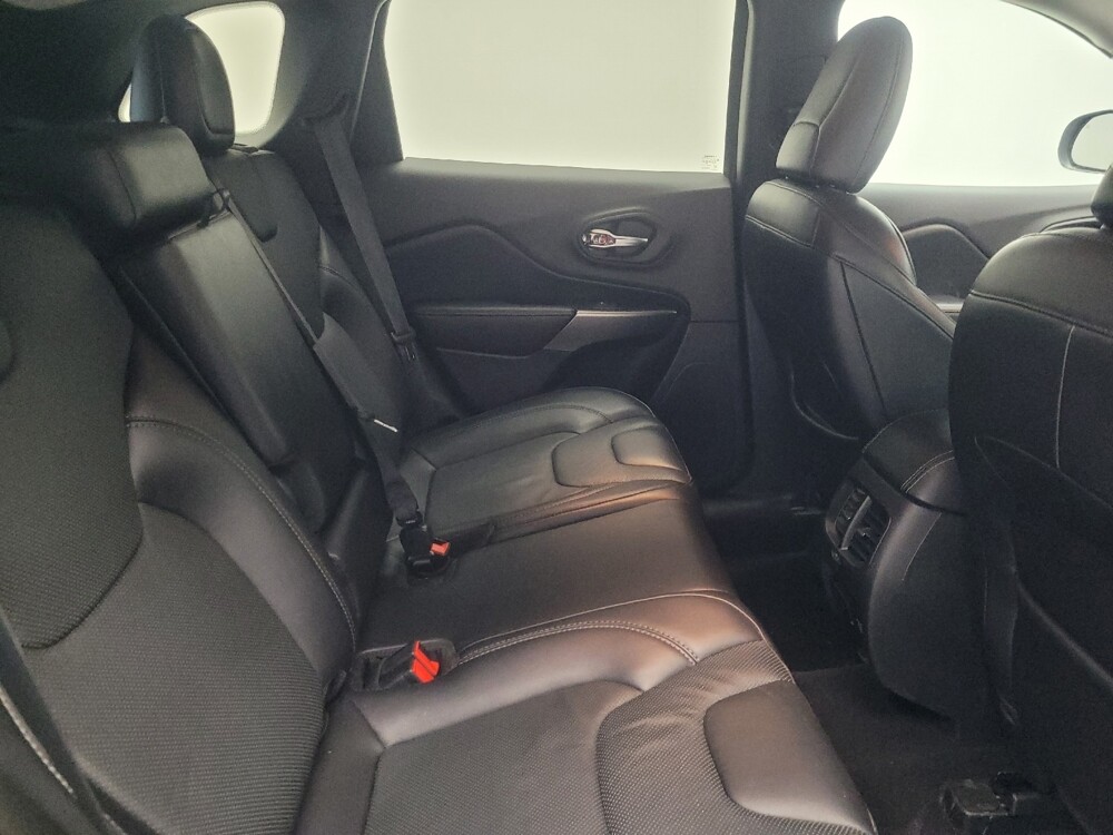 2019 Jeep Cherokee in Highland, IN 46322 - 18106942 19