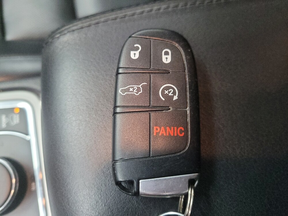 2017 Jeep Grand Cherokee in Indianapolis, IN 46219 - 18106943 32