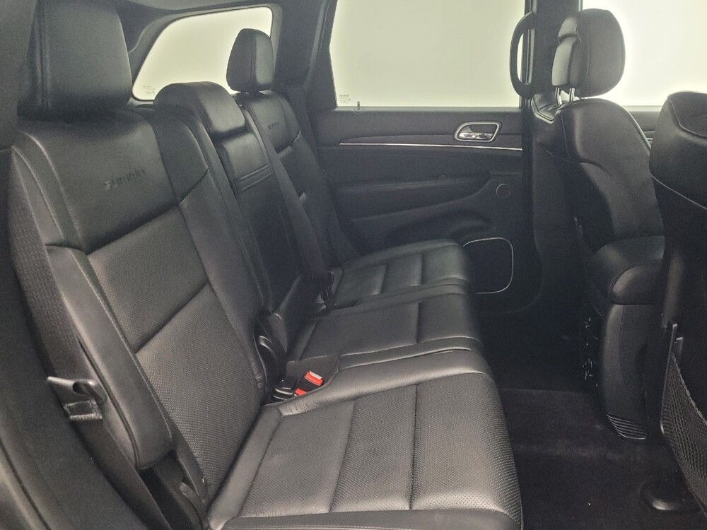 2017 Jeep Grand Cherokee in Indianapolis, IN 46219 - 18106943 19