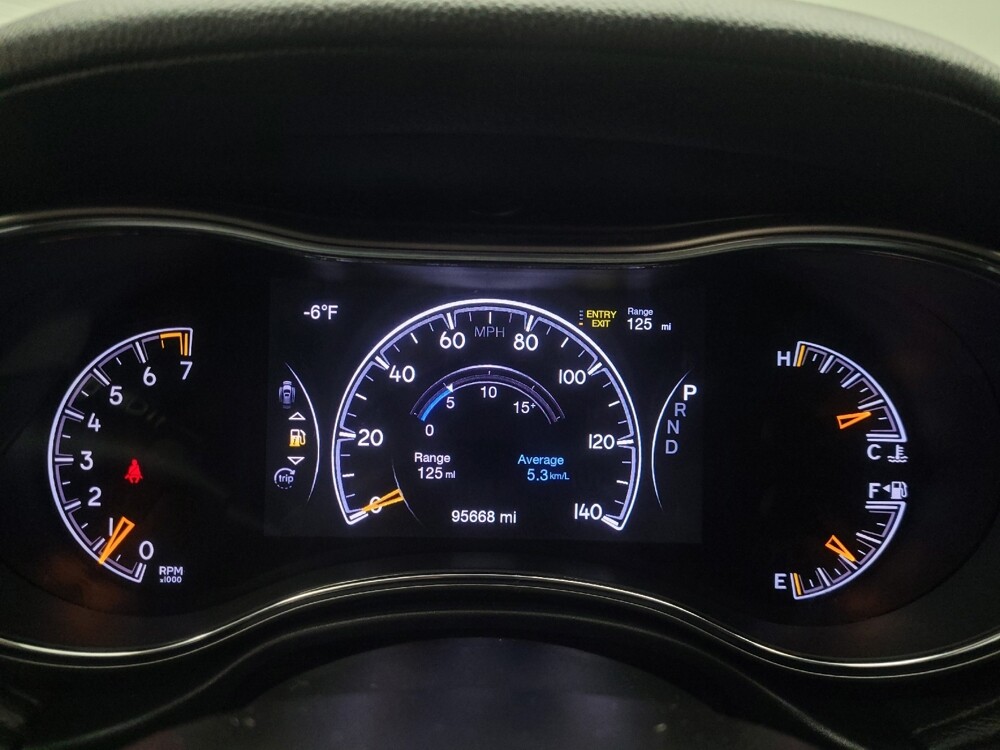 2017 Jeep Grand Cherokee in Indianapolis, IN 46219 - 18106943 23