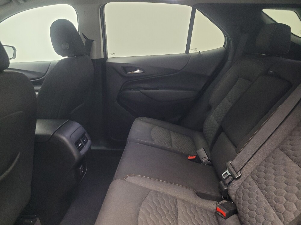 2021 Chevrolet Equinox in Indianapolis, IN 46219 - 18106944 18