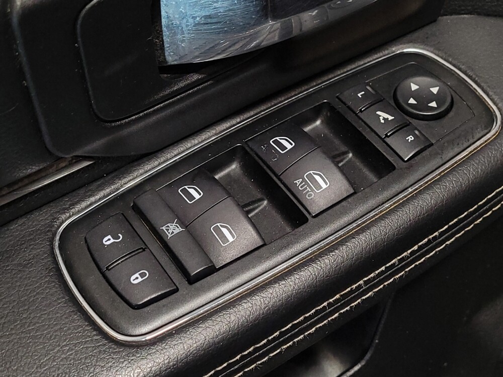 2014 RAM 1500 in Ocala, FL 34471 - 18106947 27