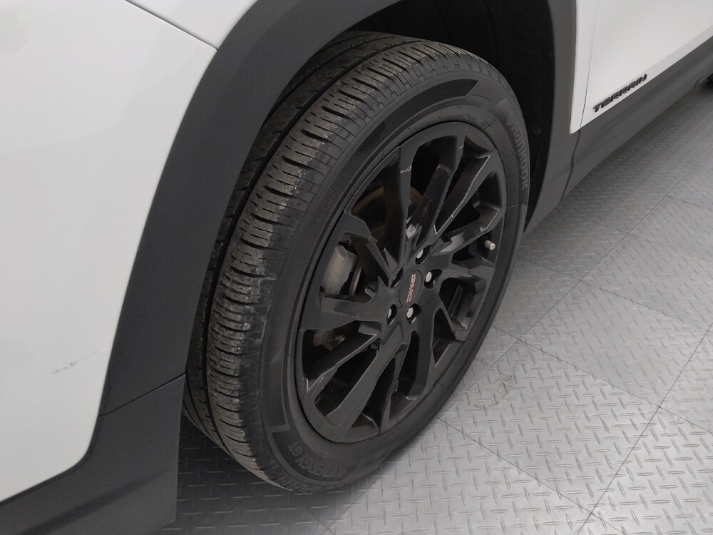 2023 GMC Terrain in Gladstone, MO 64118 - 18106949 31