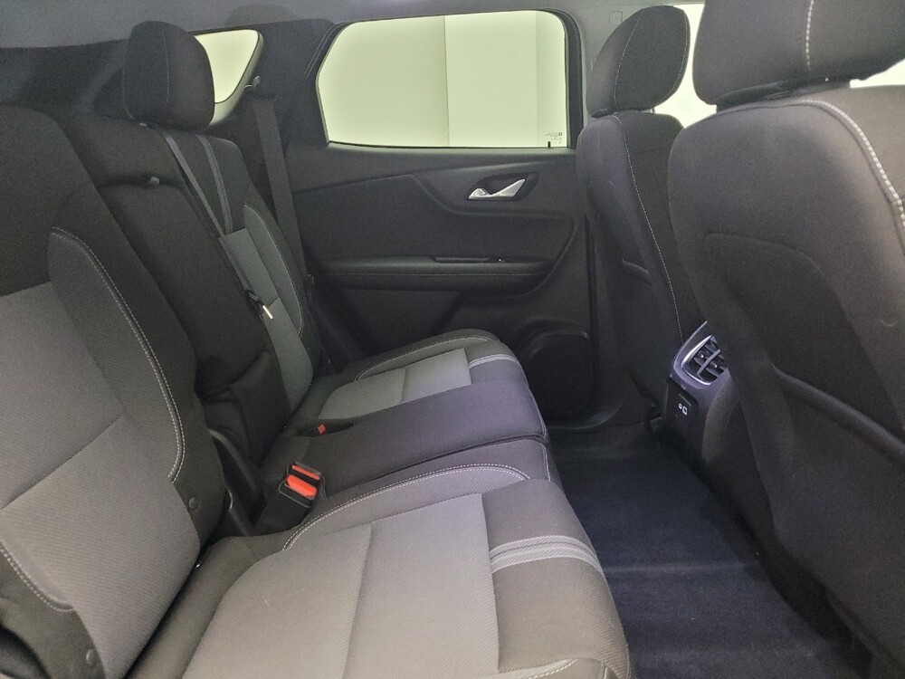 2024 Chevrolet Blazer in Grand Rapids, MI 49508 - 18106954 19