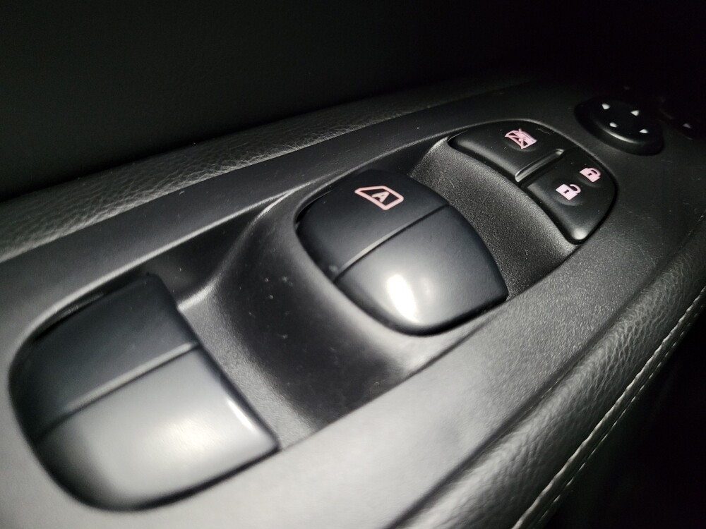 2020 Nissan Pathfinder in Las Vegas, NV 89102 - 18106957 27