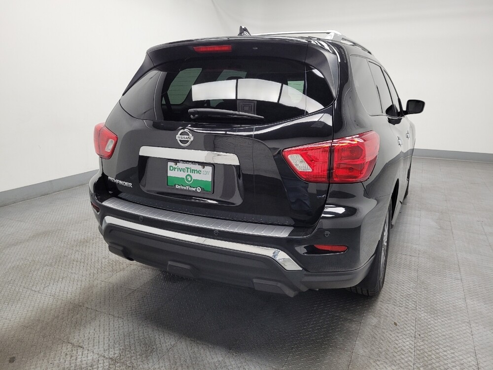 2020 Nissan Pathfinder in Las Vegas, NV 89102 - 18106957 7