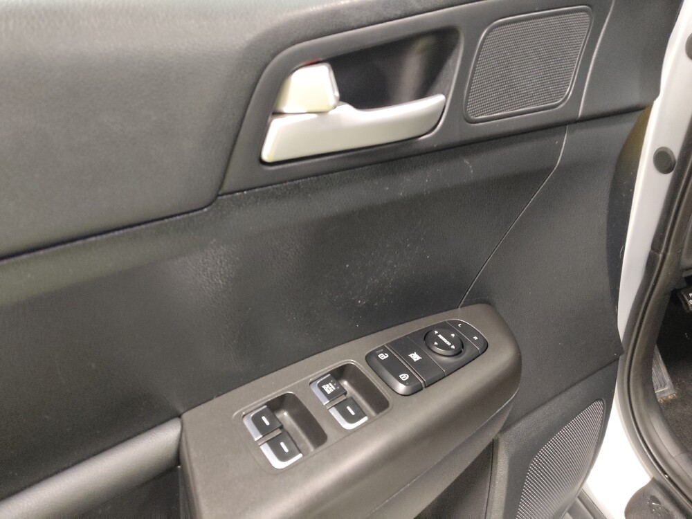 2019 Kia Sportage in Columbus, OH 43231 - 18106959 27