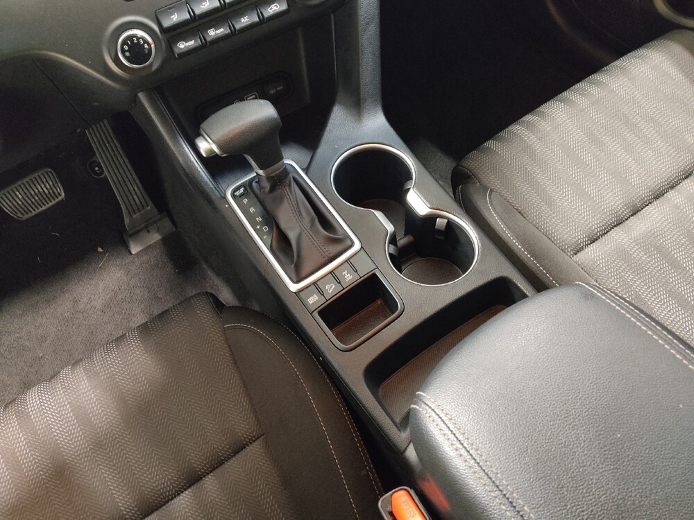 2019 Kia Sportage in Columbus, OH 43231 - 18106959 26