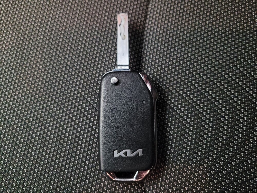 2022 Kia Forte in Riverside, CA 92504 - 18106961 32