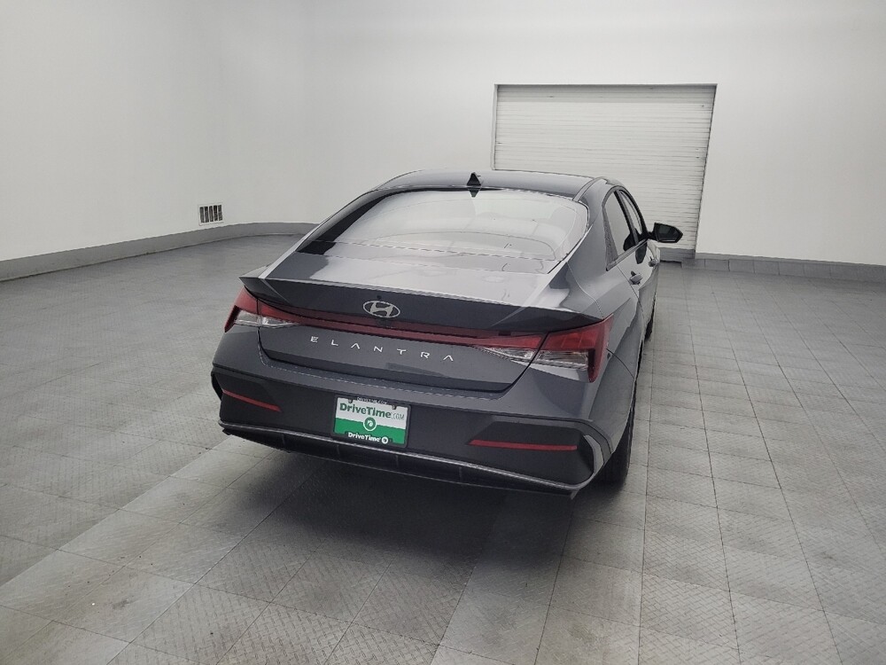 2024 Hyundai Elantra in Union City, GA 30291 - 18106967 7