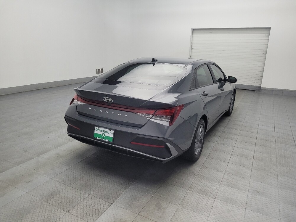 2024 Hyundai Elantra in Union City, GA 30291 - 18106967 9