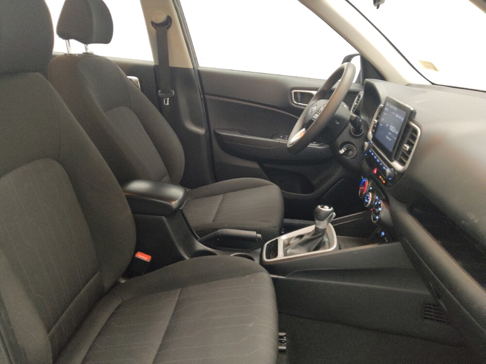 2024 Hyundai Venue in Morrow, GA 30260 - 18106968 21