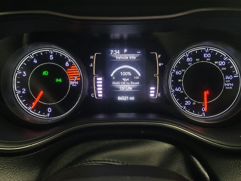 2019 Jeep Cherokee in Union City, GA 30291 - 18106970 23