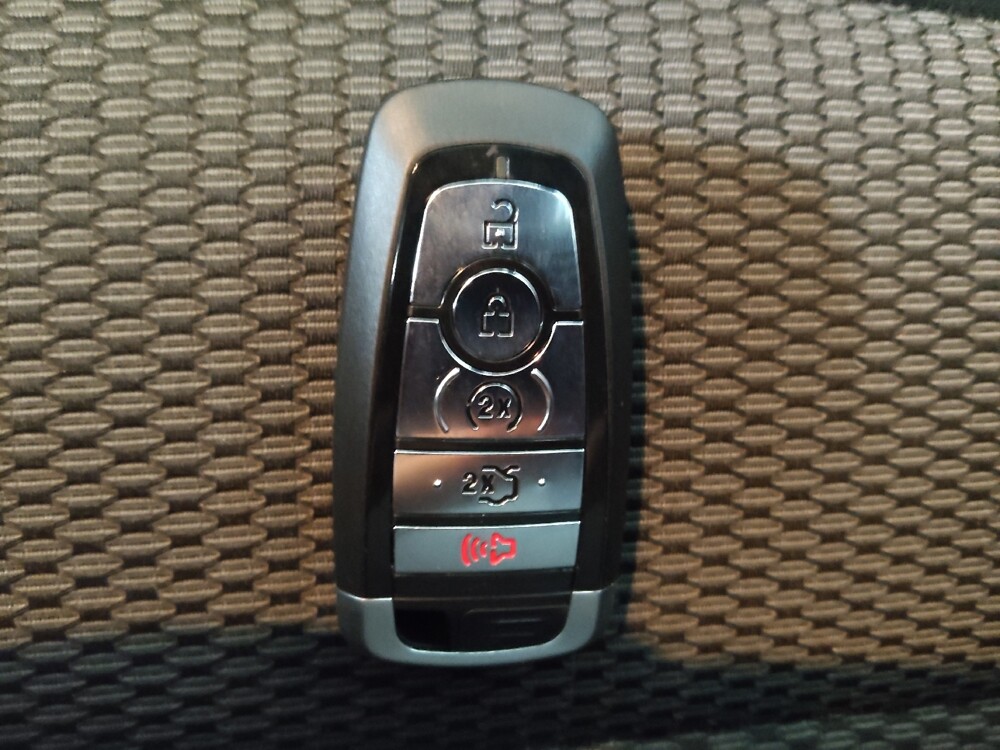 2018 Ford Explorer in Jackson, MS 39211 - 18106971 32