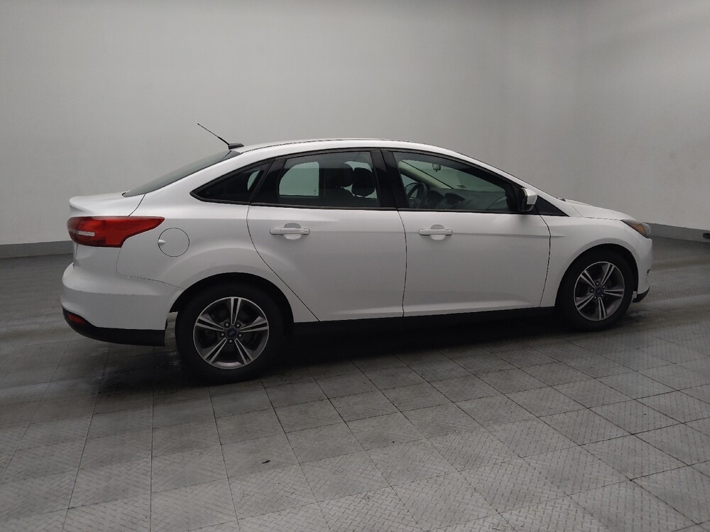 2018 Ford Focus in Stone Mountain, GA 30083 - 18106978 10