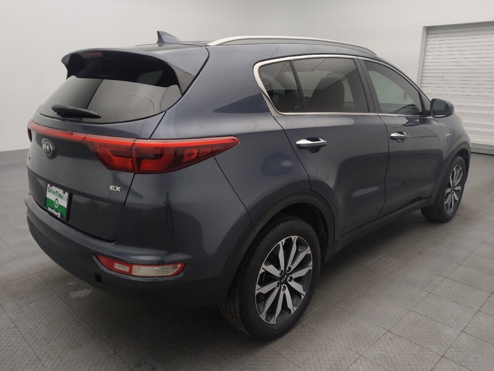 2017 Kia Sportage in Hialeah, FL 33014 - 18106984 9