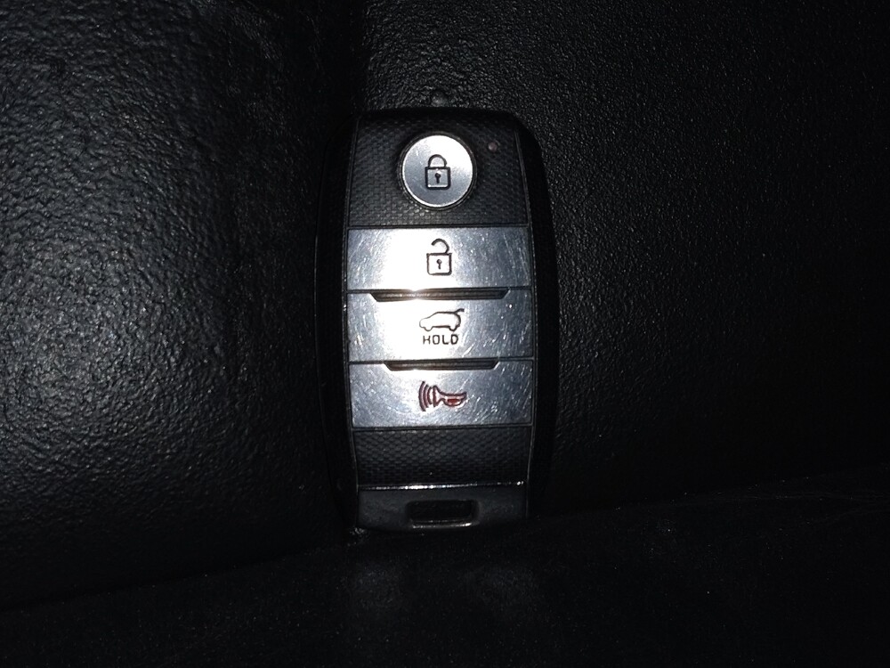 2017 Kia Sportage in Hialeah, FL 33014 - 18106984 32