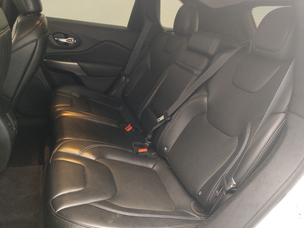 2019 Jeep Cherokee in Stone Mountain, GA 30083 - 18106989 18