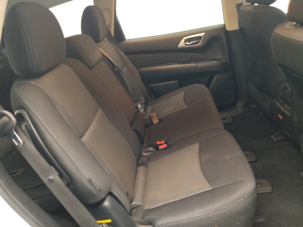 2020 Nissan Pathfinder in Marietta, GA 30062 - 18106997 19